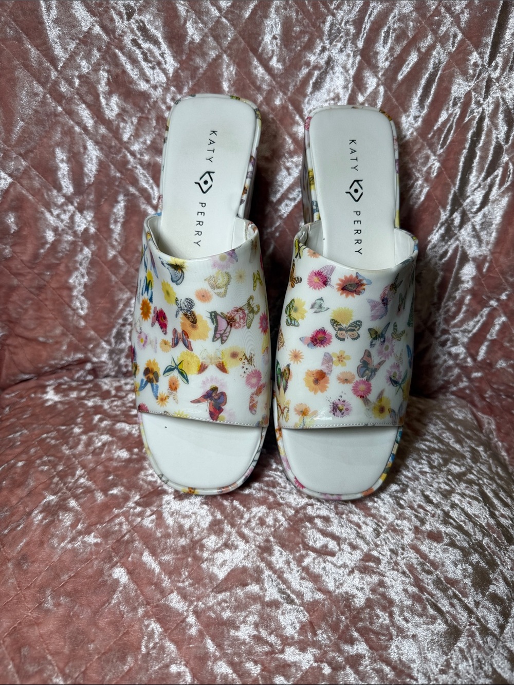 Katy Perry Collections White Floral & Butterfly Slide Mules